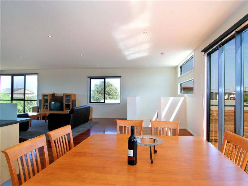 39 Anglers Road, Sunderland Bay VIC 3922