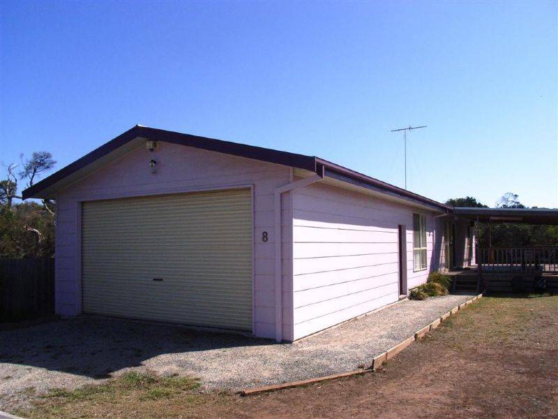 8 Golden Court, Sunset Strip VIC 3922