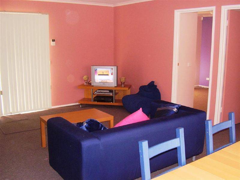 8 Golden Court, Sunset Strip VIC 3922