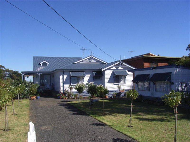 10 Wimbledon Road, Wimbledon Heights VIC 3922