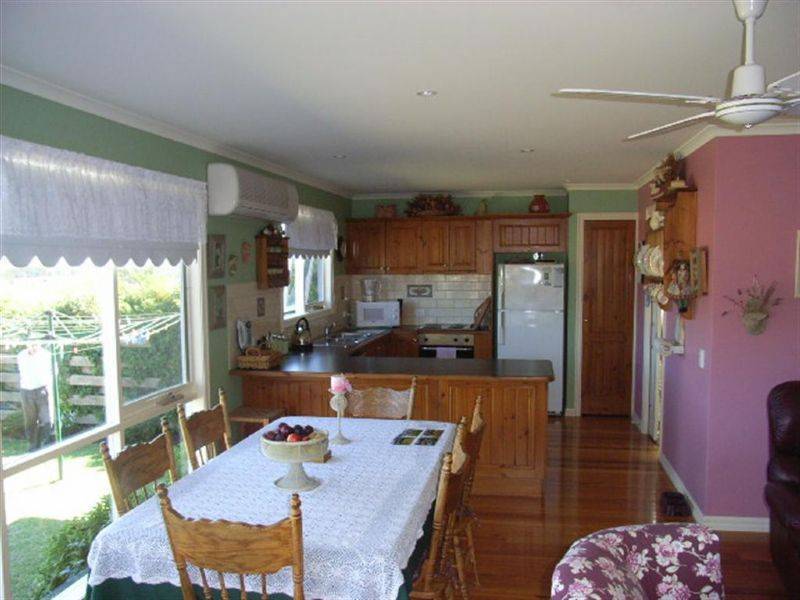 10 Wimbledon Road, Wimbledon Heights VIC 3922