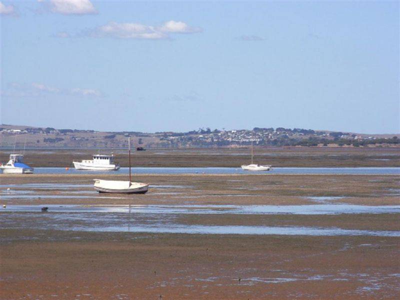 8 Franklyn Street, Rhyll VIC 3923