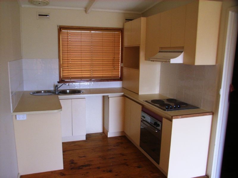 27 Sinclair Avenue, Surf Beach VIC 3922