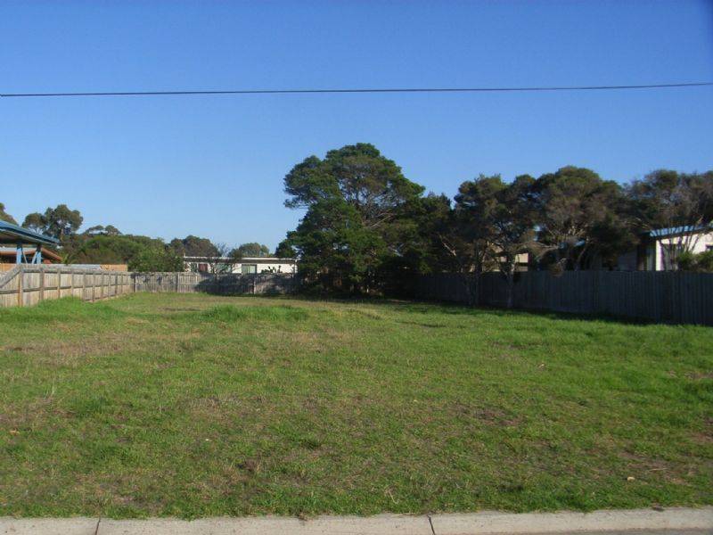 28 McHaffie Drive, Cowes VIC 3922
