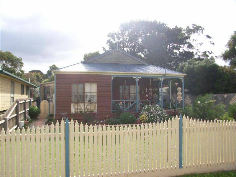 38 Ventnor Road, Cowes VIC 3922