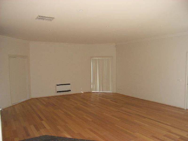 1/120 Church Street, Cowes VIC 3922