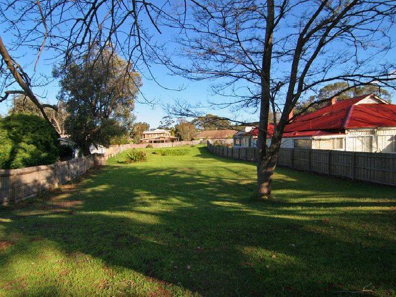 43 Stradbroke Avenue, Cowes VIC 3922