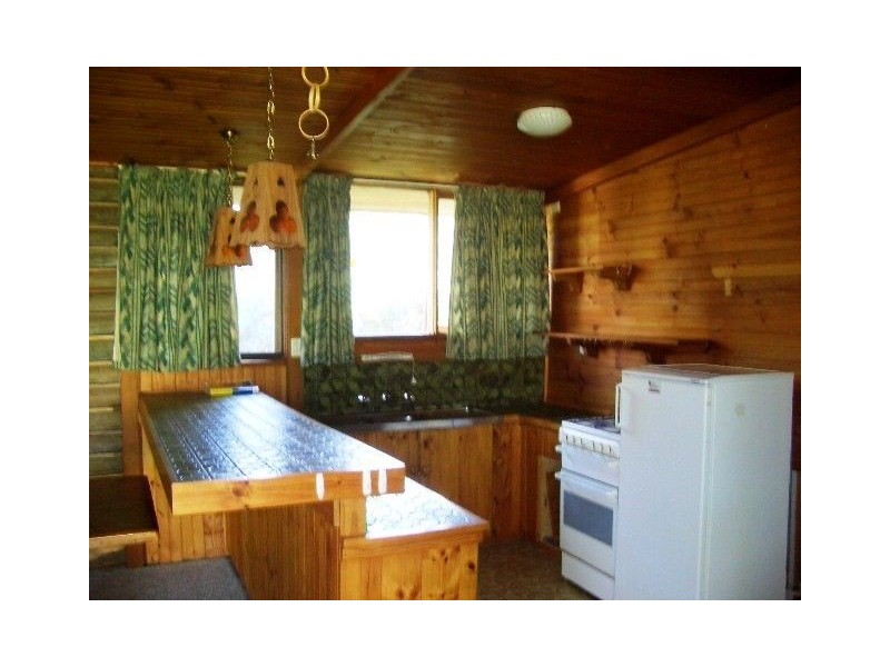 582 Settlement Road, Cowes VIC 3922