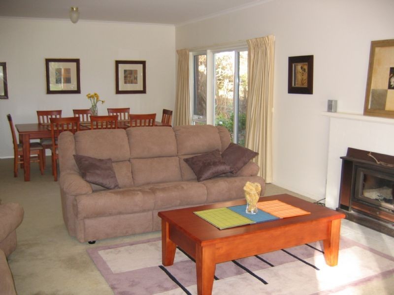 3 Gordon Street, Cowes VIC 3922