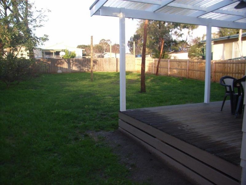 7 Roydon Road, Cowes VIC 3922