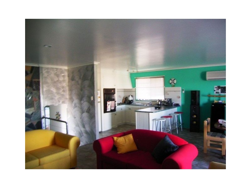 11 Sinclair Avenue, Surf Beach VIC 3922