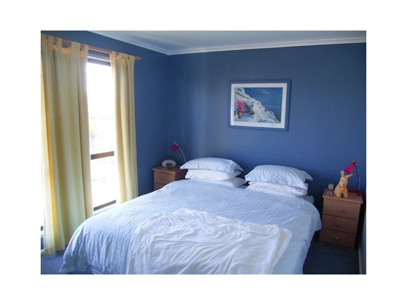 11 Sinclair Avenue, Surf Beach VIC 3922
