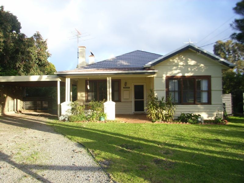 18 Anderson Street, Newhaven VIC 3925