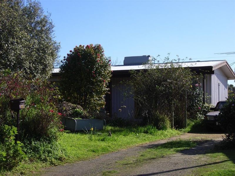 33 Phillip Island Road, Newhaven VIC 3925