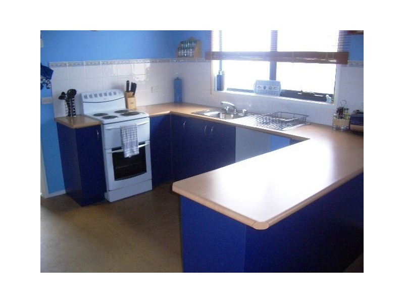 19 Hallway Drive, Wimbledon Heights VIC 3922