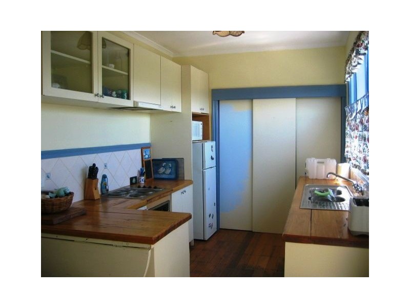 14 Irving Road, Cowes VIC 3922