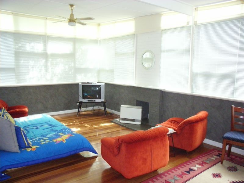 24 McKenzie Road, Cowes VIC 3922