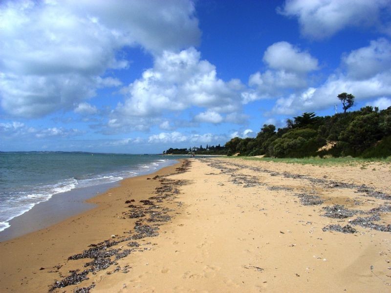 13 Cornwall Avenue, Cowes VIC 3922