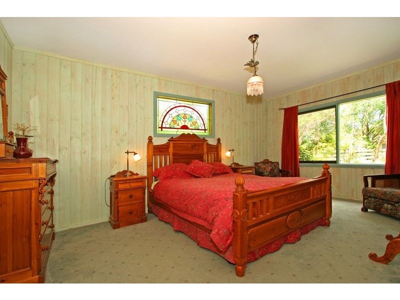 13 Cornwall Avenue, Cowes VIC 3922