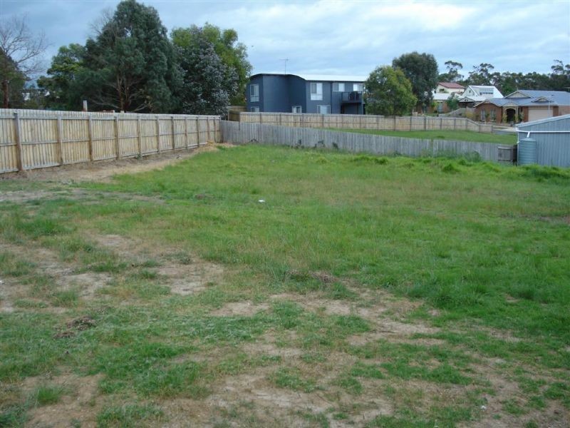 12 Hakea Court, Cowes VIC 3922