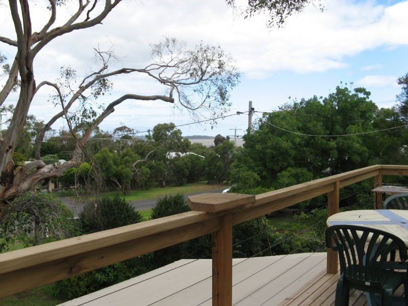 30 Walton Street, Rhyll VIC 3923