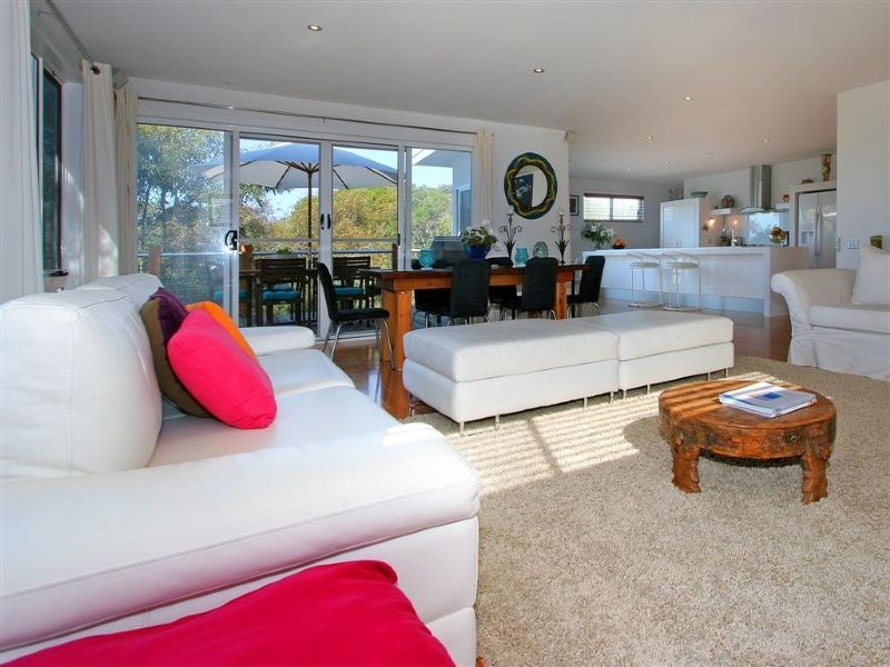 27 Cronulla Avenue, Cape Woolamai VIC 3925