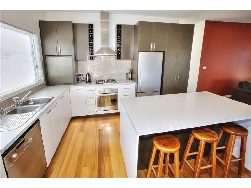 6 Matthew Court, Cowes VIC 3922