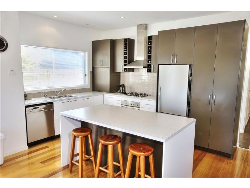 6 Matthew Court, Cowes VIC 3922