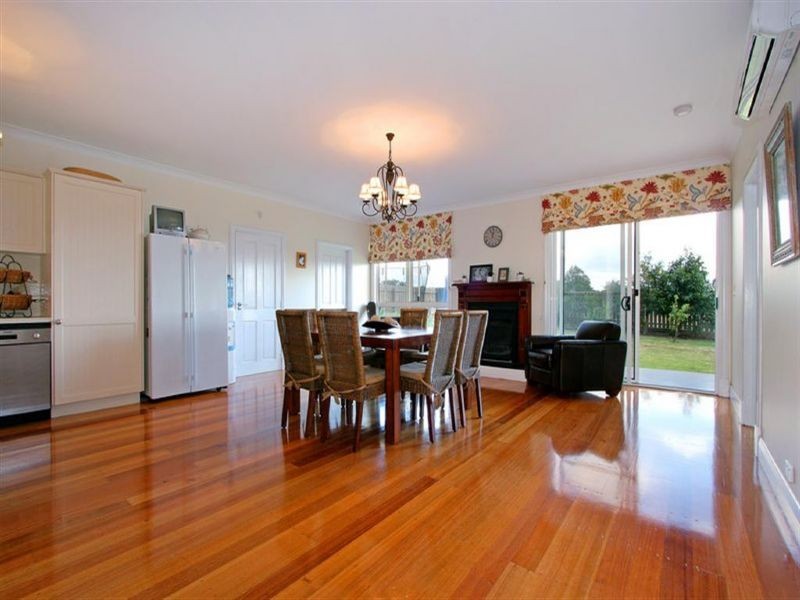 16 Anthony Court, Cowes VIC 3922