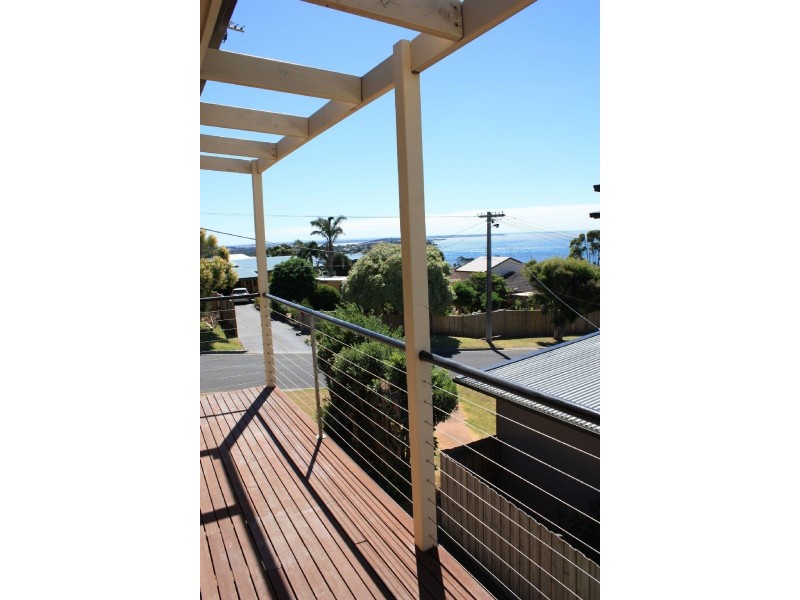 6 Harrington Drive, San Remo VIC 3925