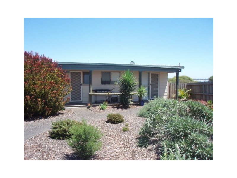 19 Oceanview Drive, San Remo VIC 3925