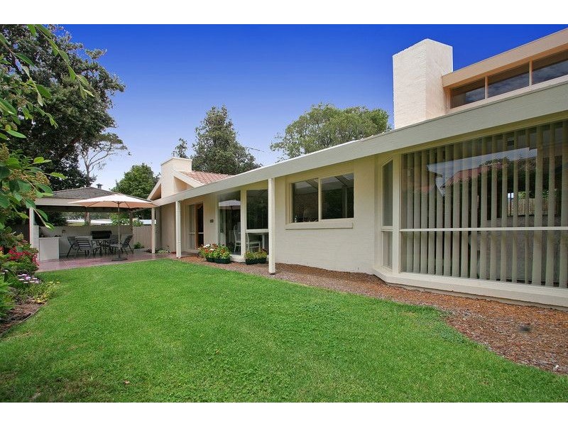 2 Charmandene Court, Cowes VIC 3922