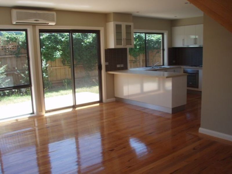 4/15 Douglas Road, Cowes VIC 3922