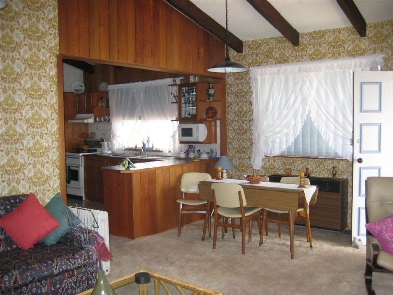 6 Sunseaker Court, Cowes VIC 3922