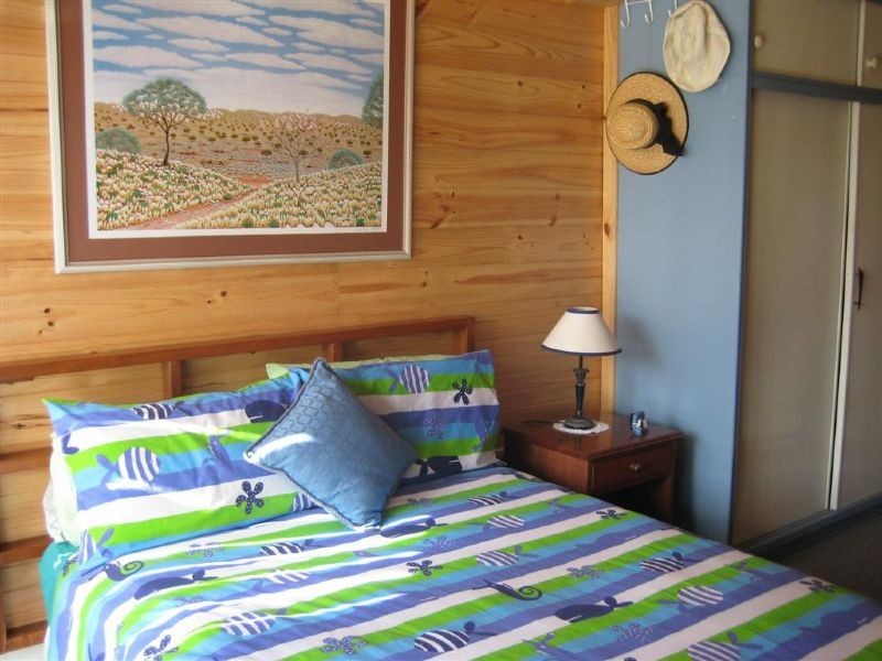 6 Sunseaker Court, Cowes VIC 3922