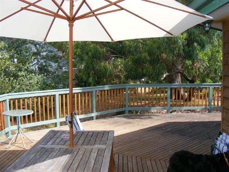 1 Silvergull Court, Silverleaves VIC 3922