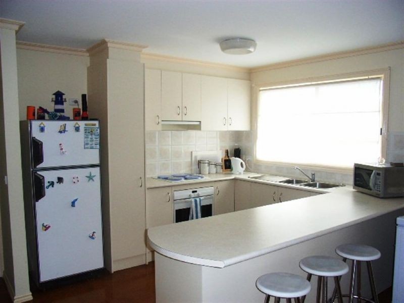 3 Batman Avenue, Surf Beach VIC 3922