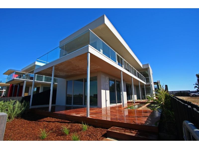 3/2 Grossard Point Road, Ventnor VIC 3922