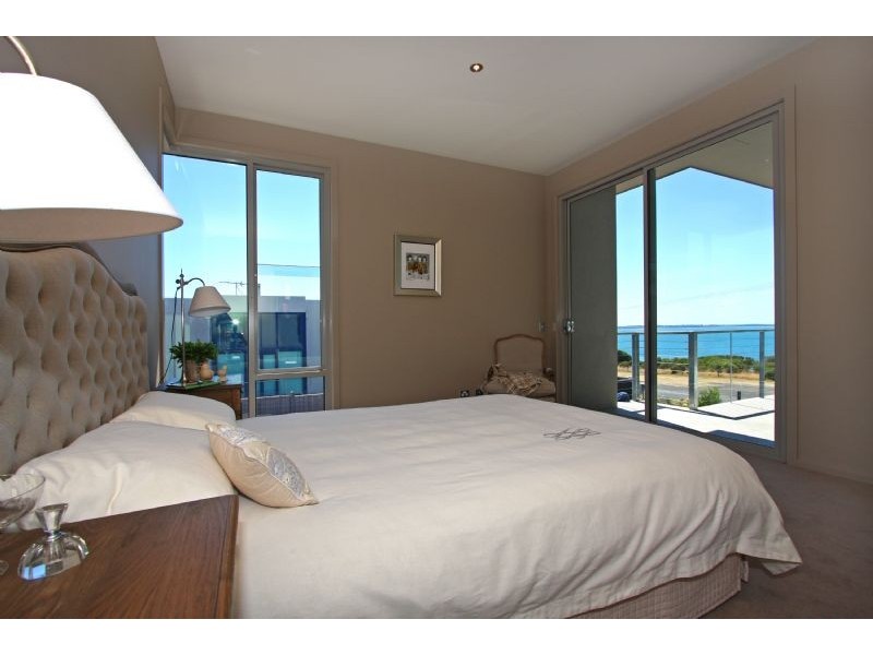 3/2 Grossard Point Road, Ventnor VIC 3922