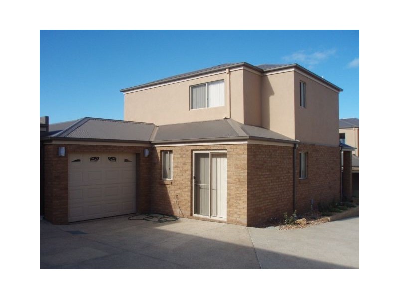 4/42 Jenner Avenue, Cowes VIC 3922