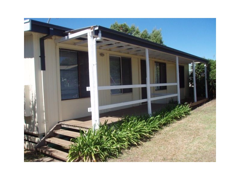 25 Seascape Avenue, Cowes VIC 3922