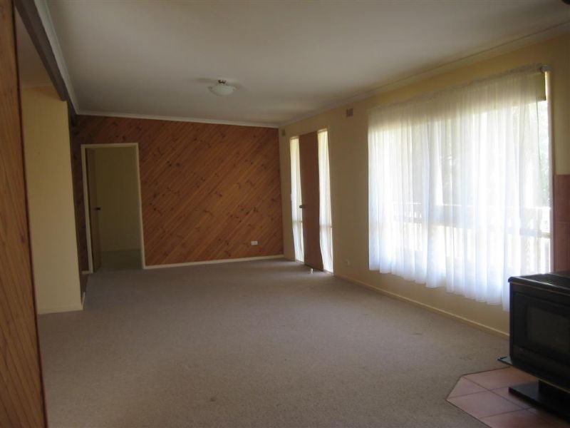 17 Terry Crescent, Wimbledon Heights VIC 3922