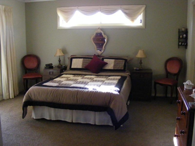 48 Mannagum Drive, Cowes VIC 3922