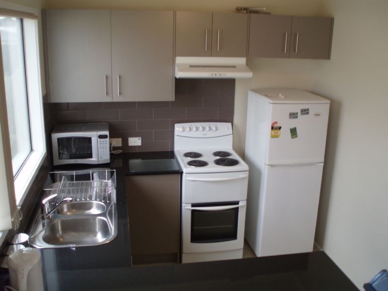 16 Elwood Avenue, Surf Beach VIC 3922