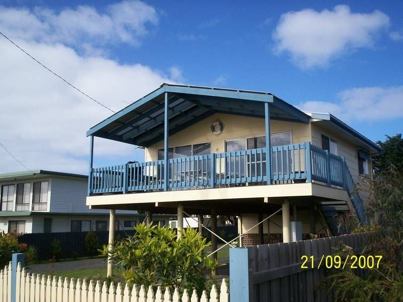1/141 Phillip Island Road, Surf Beach VIC 3922