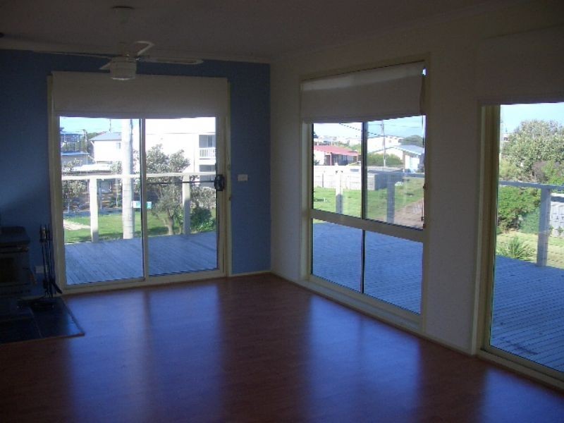 2 Elane Street, Sunderland Bay VIC 3922