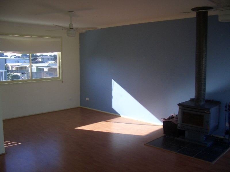2 Elane Street, Sunderland Bay VIC 3922
