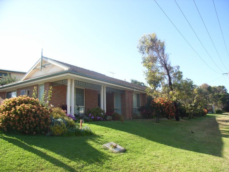 49 Genista, San Remo VIC 3925