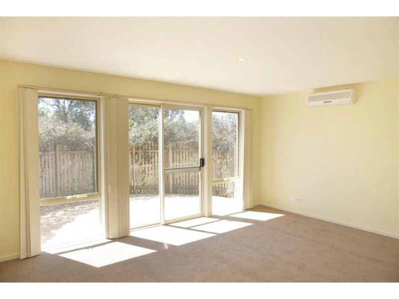 6  Boronia Court, Cowes VIC 3922