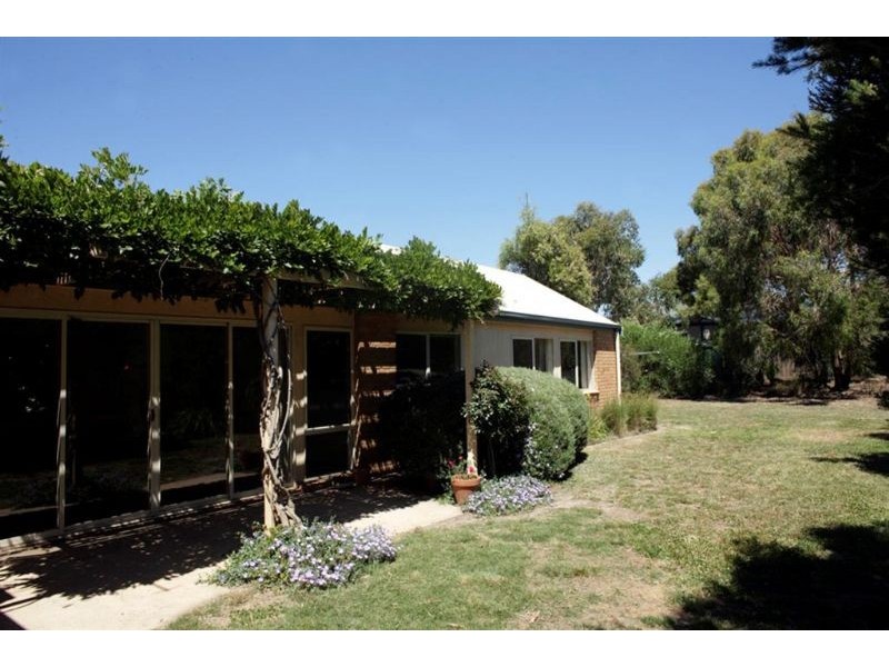 6  Boronia Court, Cowes VIC 3922